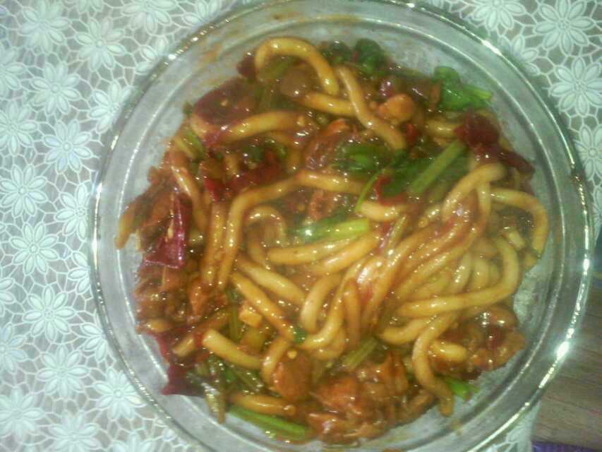 歹歹的新疆炒米粉