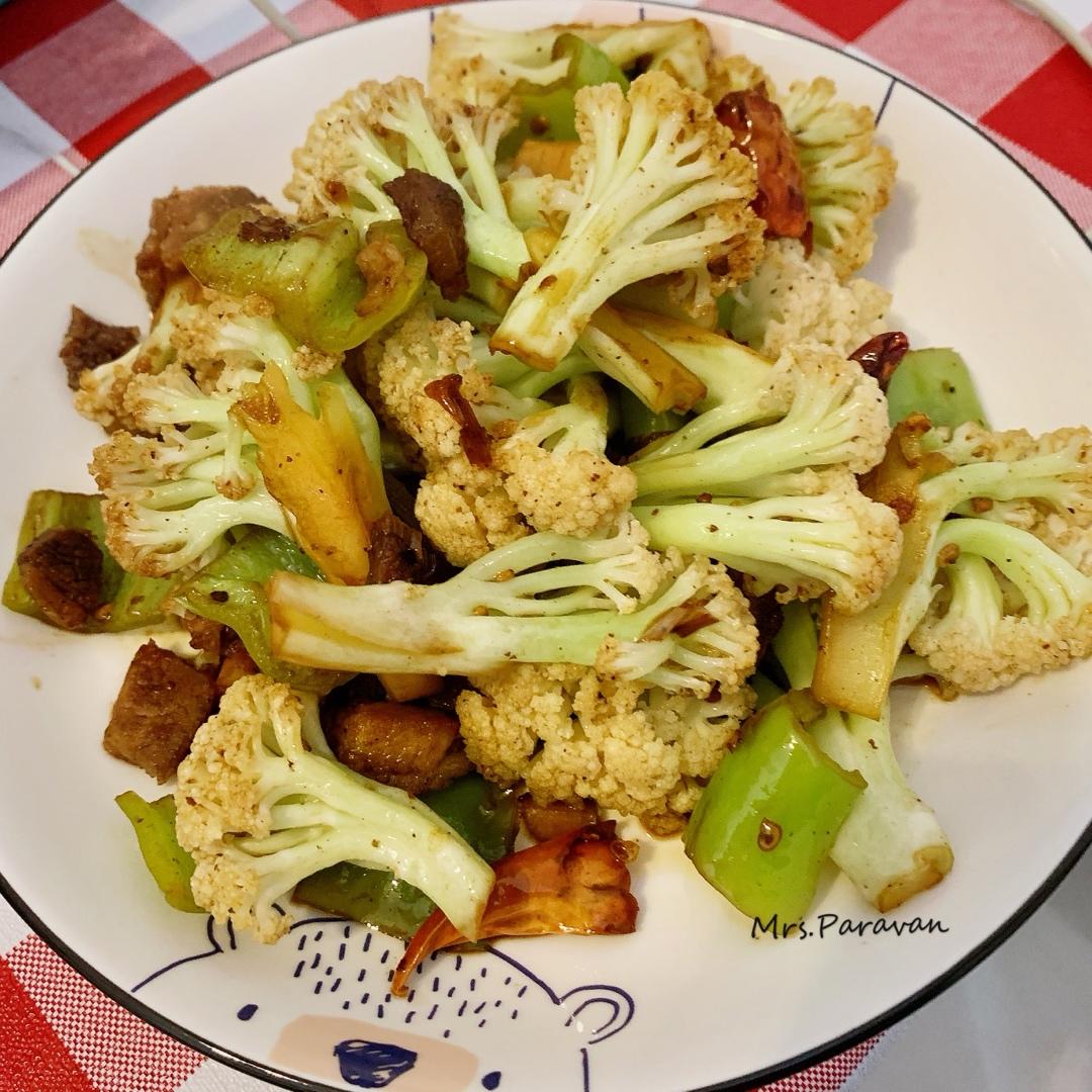 老丁的私房菜-干锅花菜