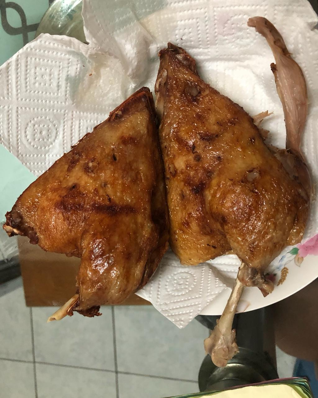 香酥咸鸭腿
