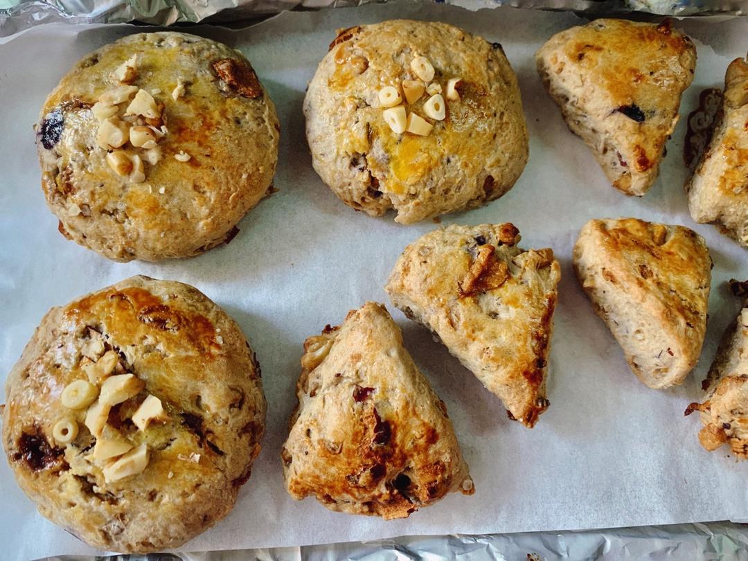 完胜星巴克的超美味酥脆司康 super easy crunched scone