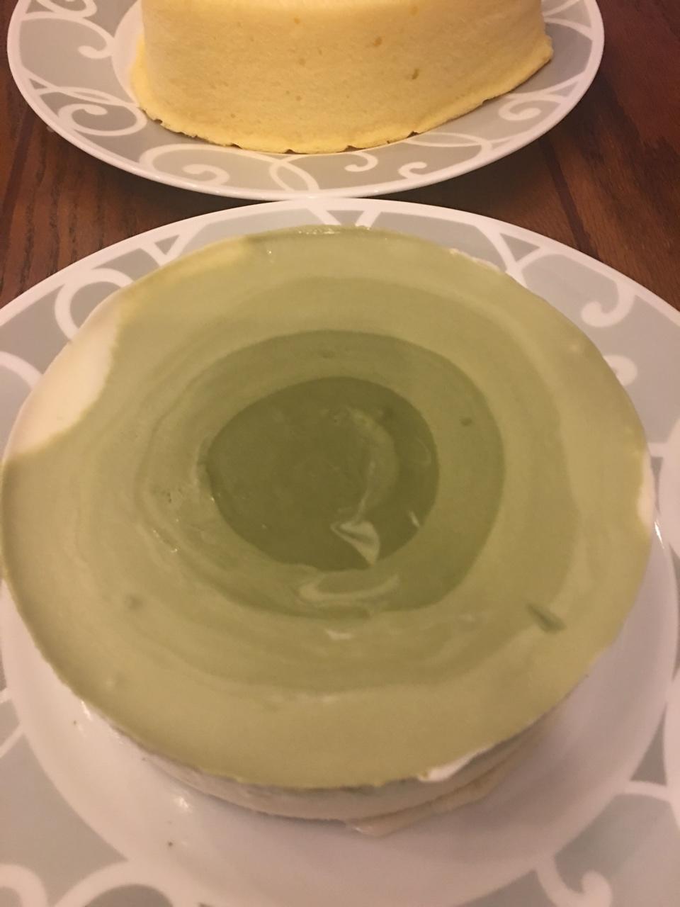 渐变抹茶慕斯蛋糕：我Amanda带着既美又作的抹茶甜点又来了！【曼食慢语】