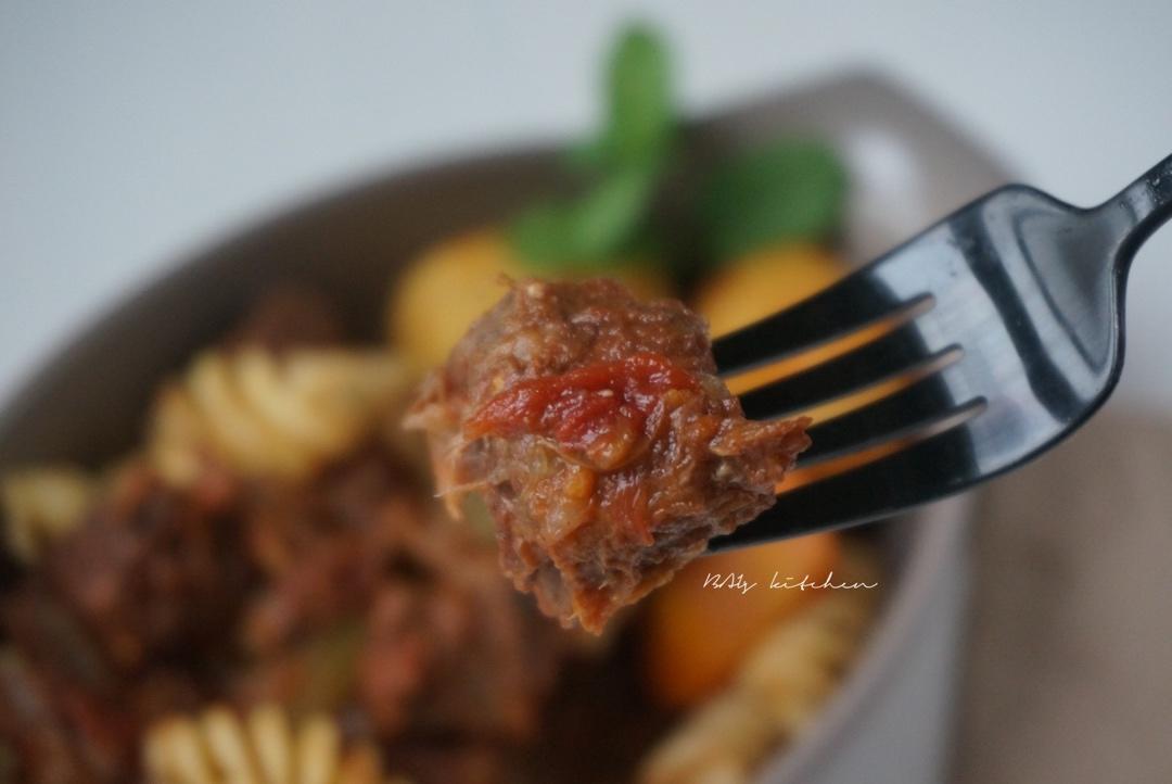 番茄红烩牛肉饭