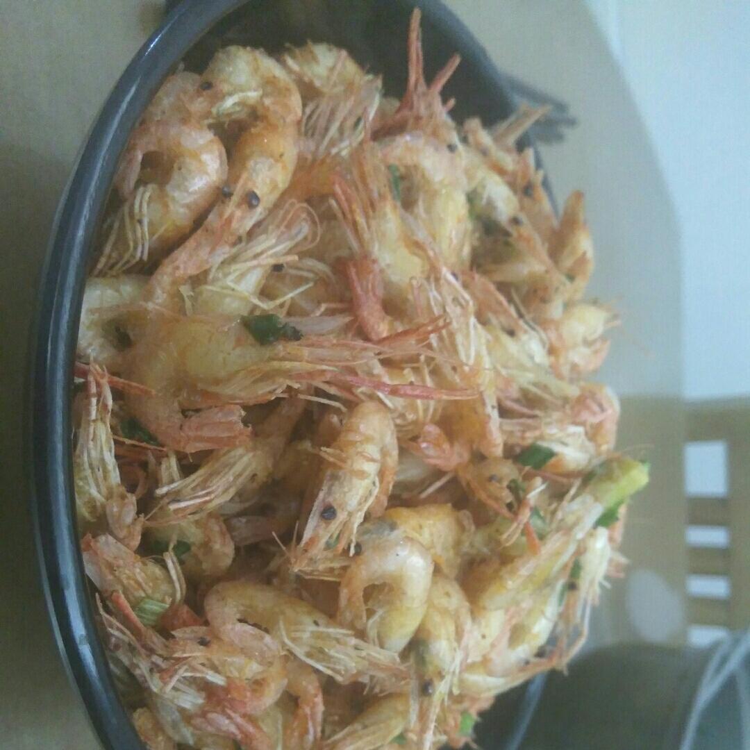 油爆河虾