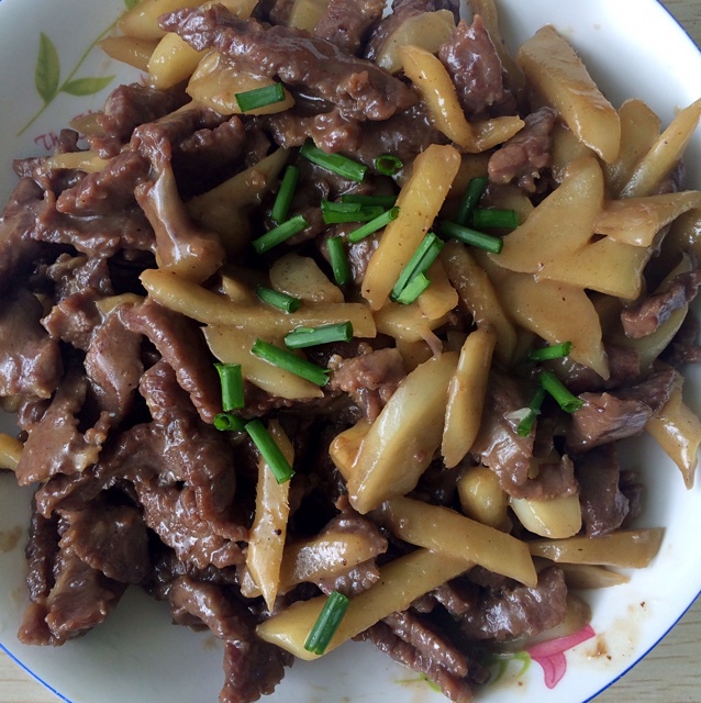 牛肉炒生姜