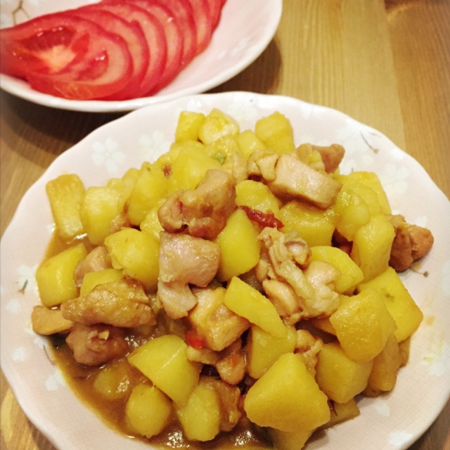 香辣土豆烧鸡块