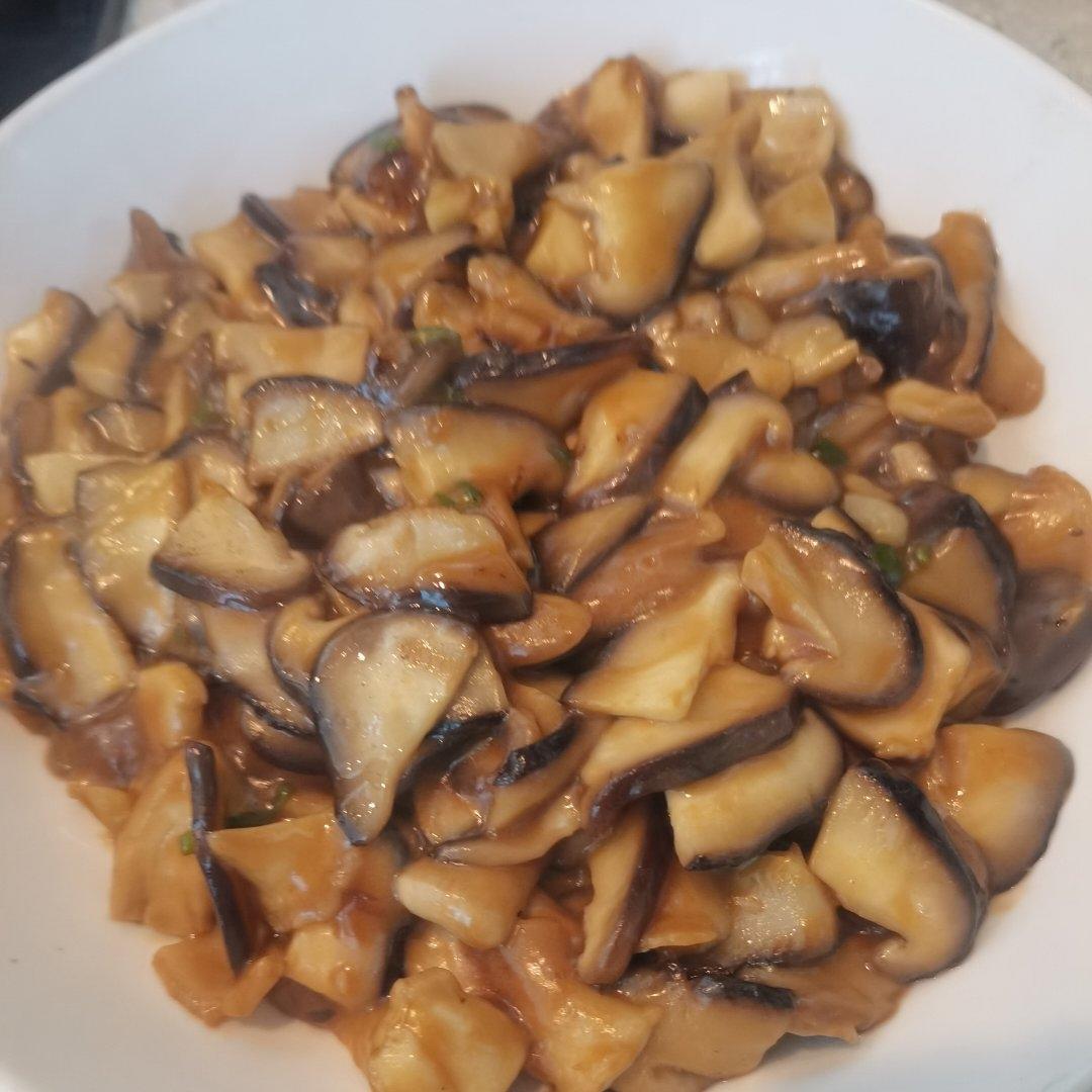 香菇这样炒比肉都好吃😋素炒香菇