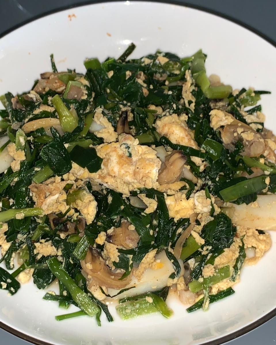 韭菜鸡蛋炒虾仁