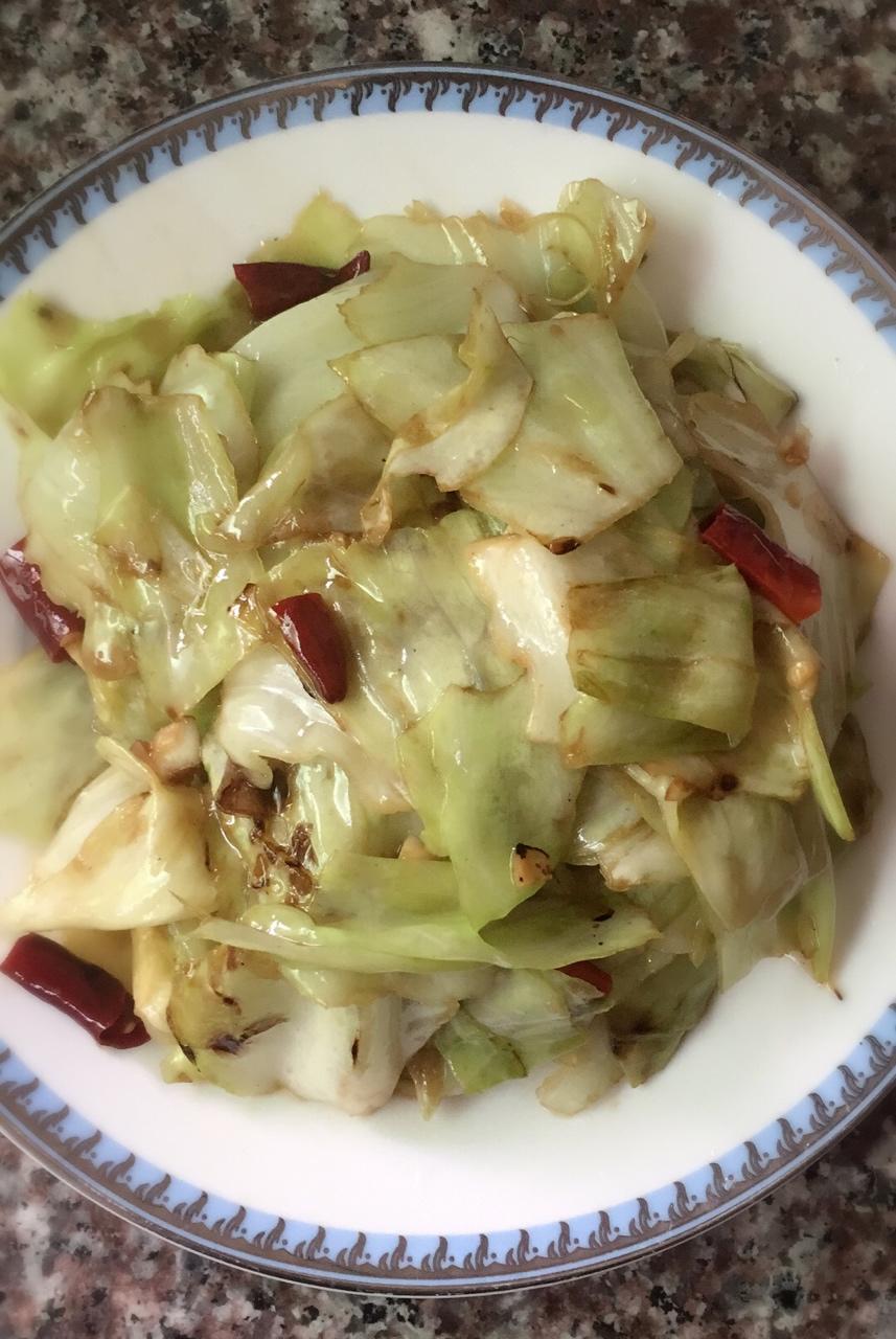 阿婆手撕包菜