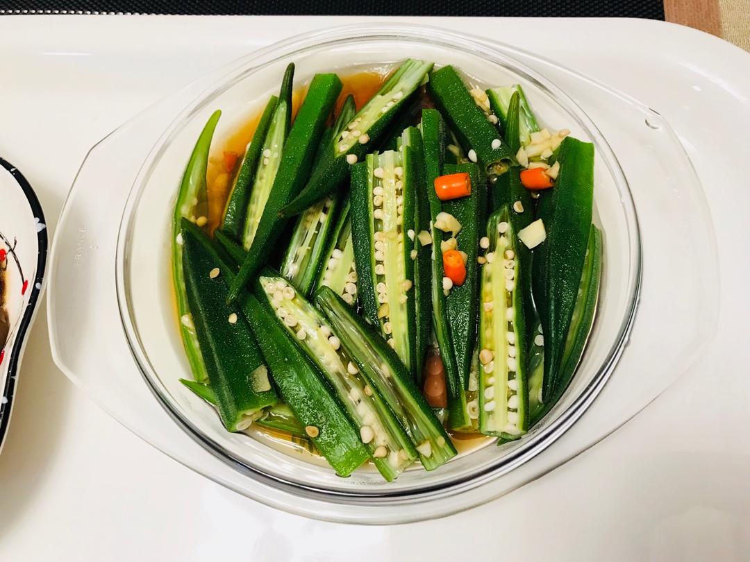 白灼秋葵
