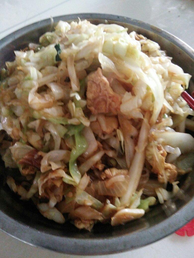 包菜粉丝炒鸡蛋