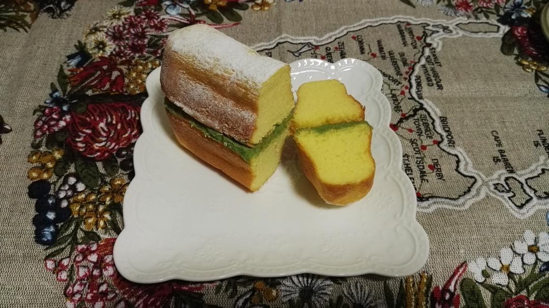 抹茶奶酪夹心蛋糕