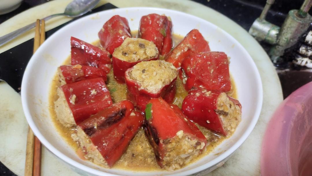 国庆家宴拿手菜--红椒酿牛肉