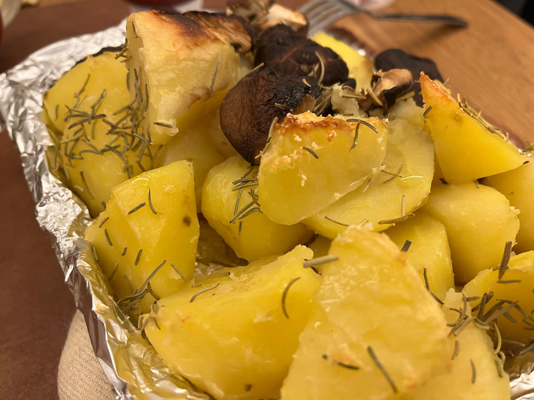 英国餐桌的灵魂 — Roast Potato 英式烤土豆