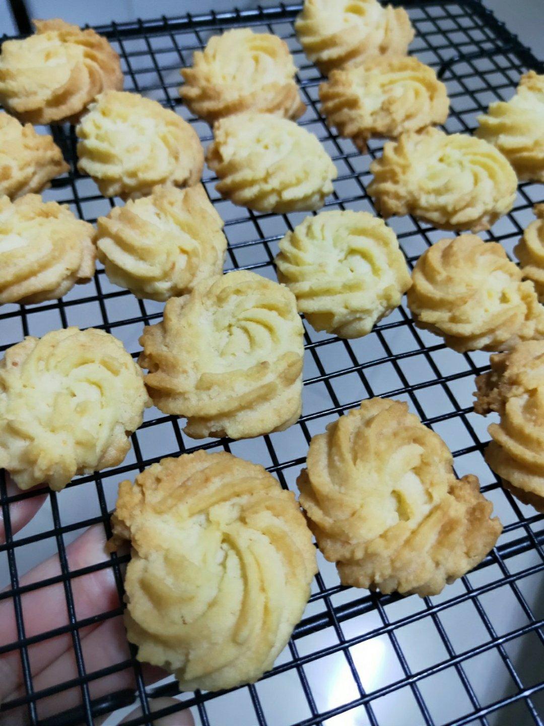 超级酥～椰蓉曲奇饼干（视频菜谱）