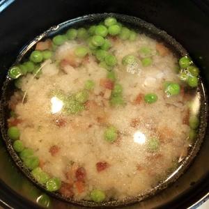 豌豆腊肉糯米饭的做法 步骤6