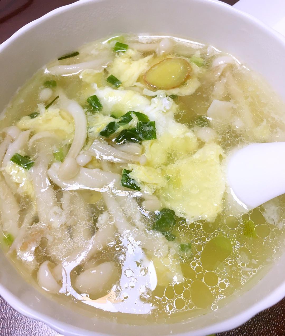 白玉菇鸡蛋汤