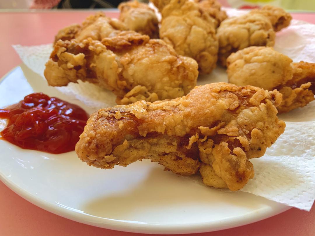 炸鸡翅根的做法