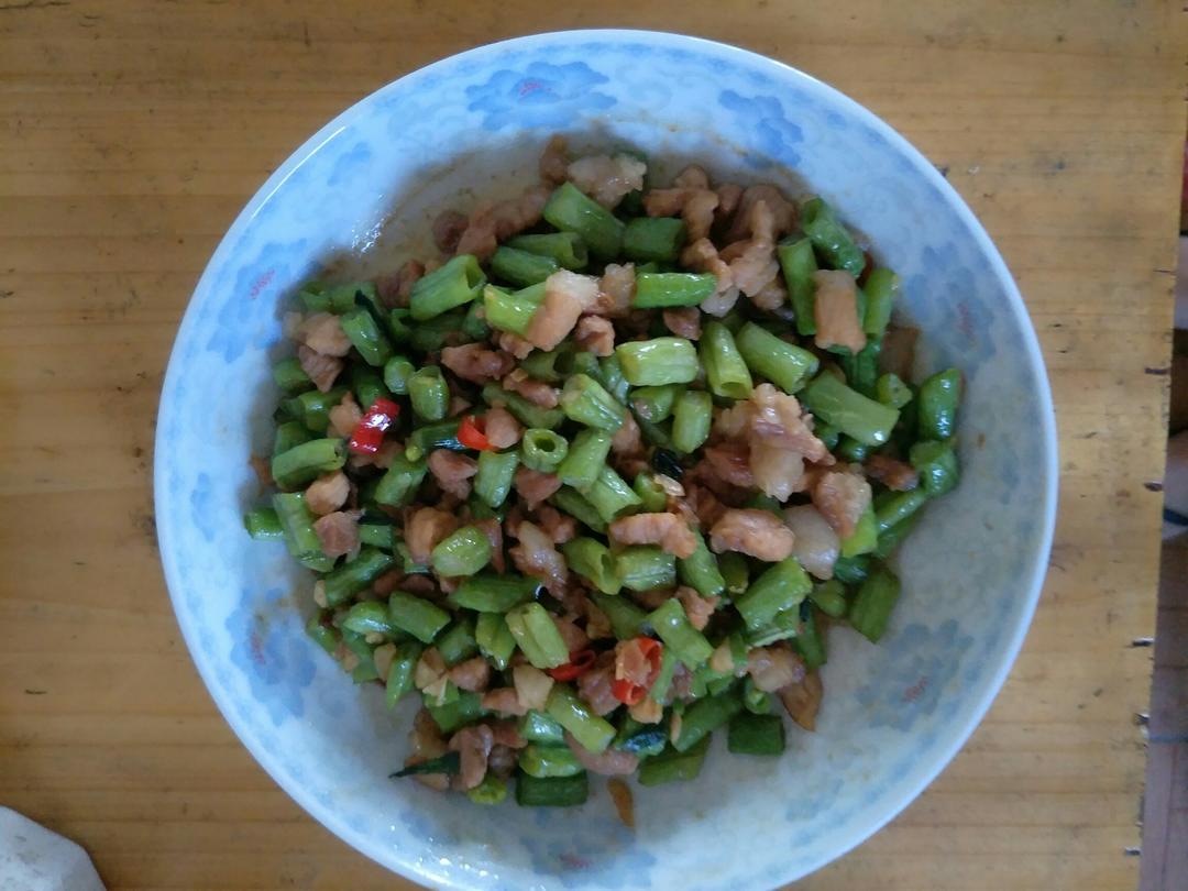 肉沫豆角下饭菜