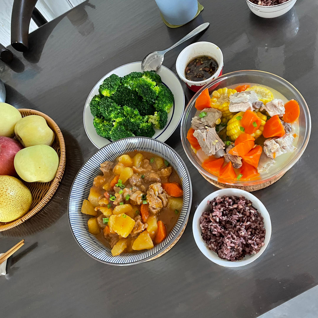 红烧牛肉土豆 （独家秘制）