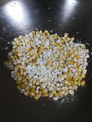 椒盐玉米粒的做法 步骤2