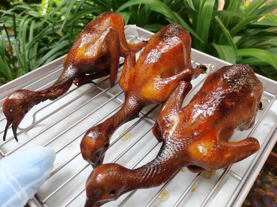 烤箱 烤箱版脆皮烤乳鸽(内含脆皮的秘决) ccmm做的烤箱版脆皮烤乳鸽