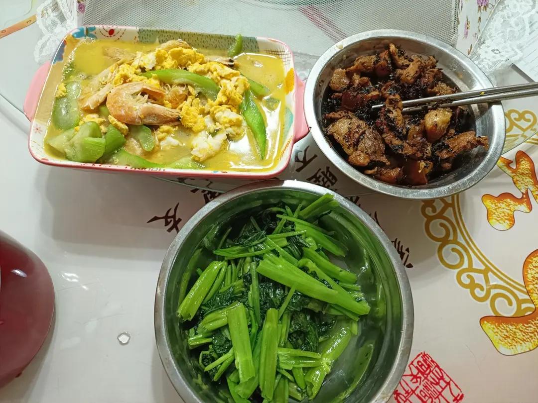 清炒空心菜