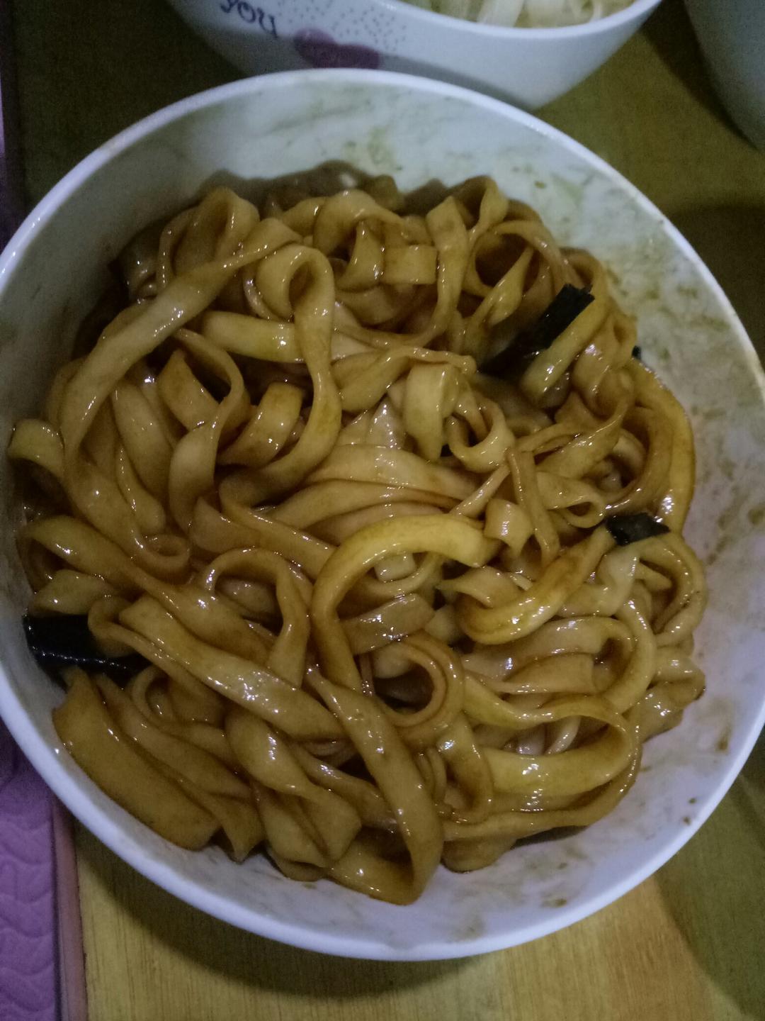 葱油拌面Spring Onion Noodles