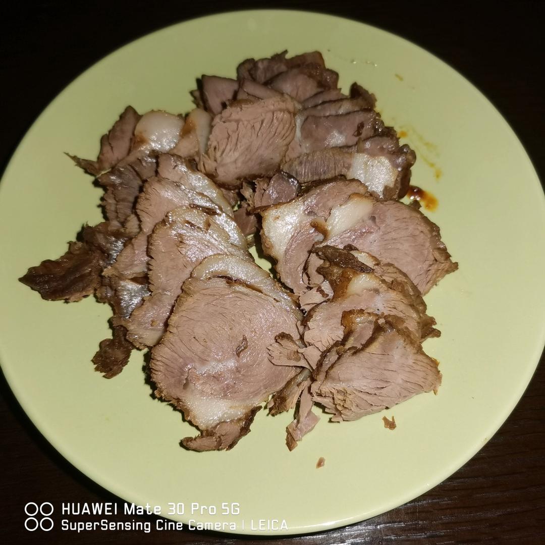 五香酱驴肉