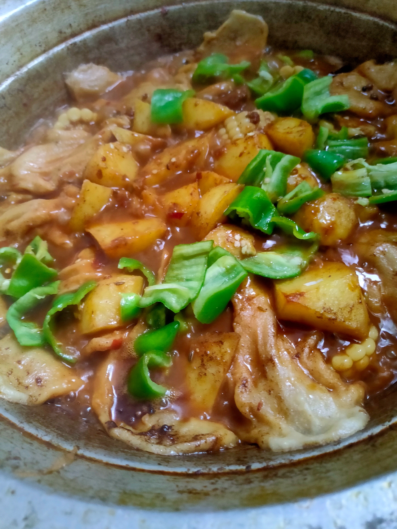 地锅鸡+自制红油【曼食慢语】
