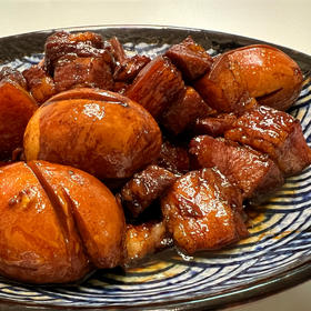 上海红烧肉：红烧肉加鸡蛋，上海人的吃法赞！