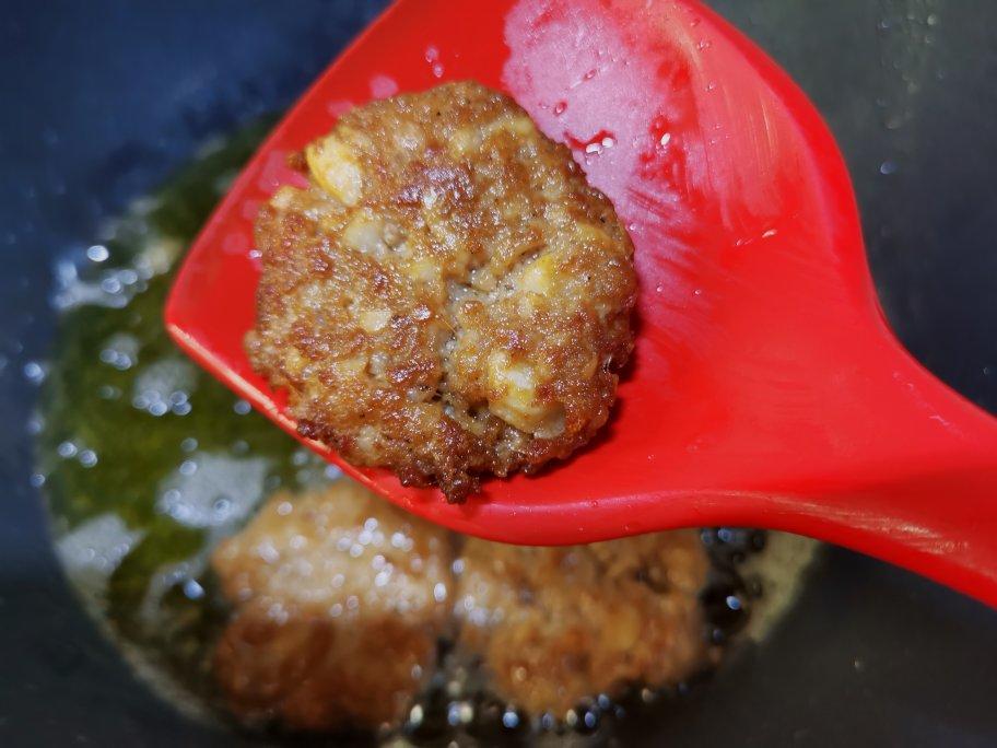 脆嫩可口的香煎藕饼