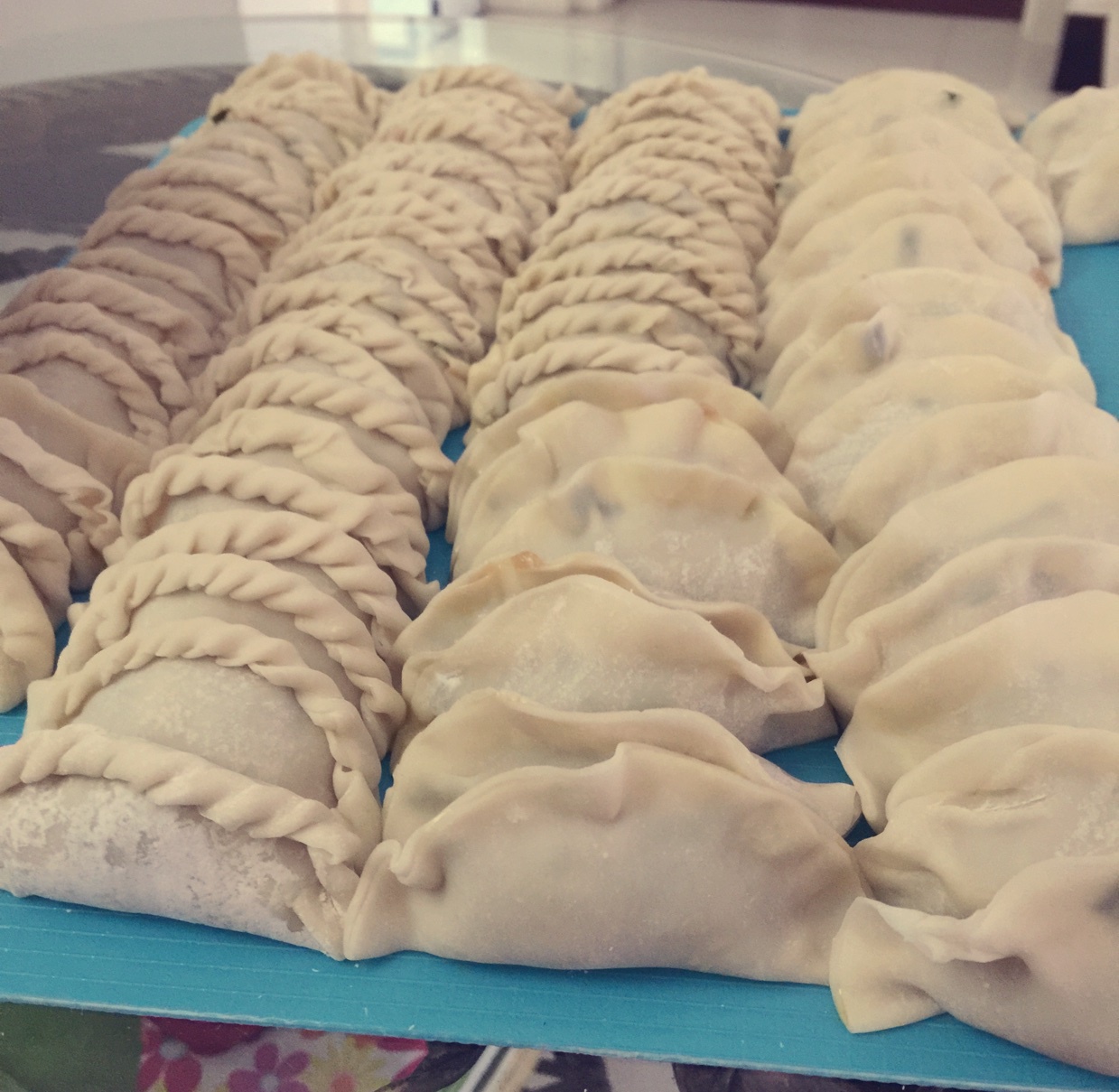 韭菜猪肉饺子(最简单最好吃又最多汁的饺子)