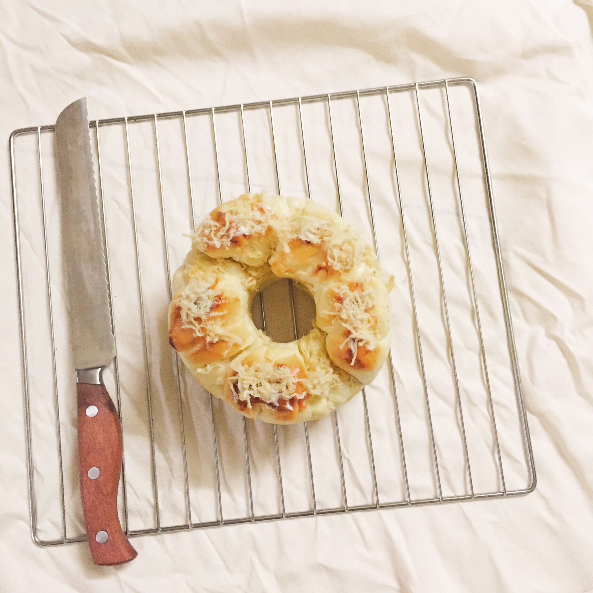 肉松手撕面包—超软会爆浆的面包哟