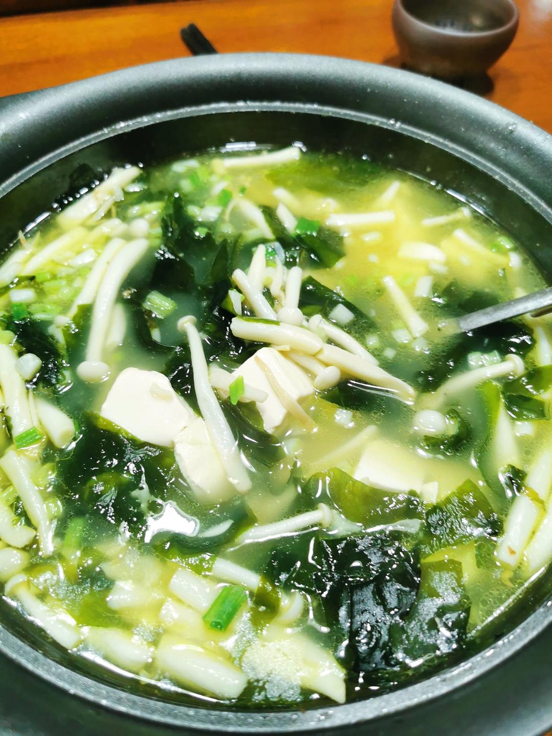 三鲜豆腐汤