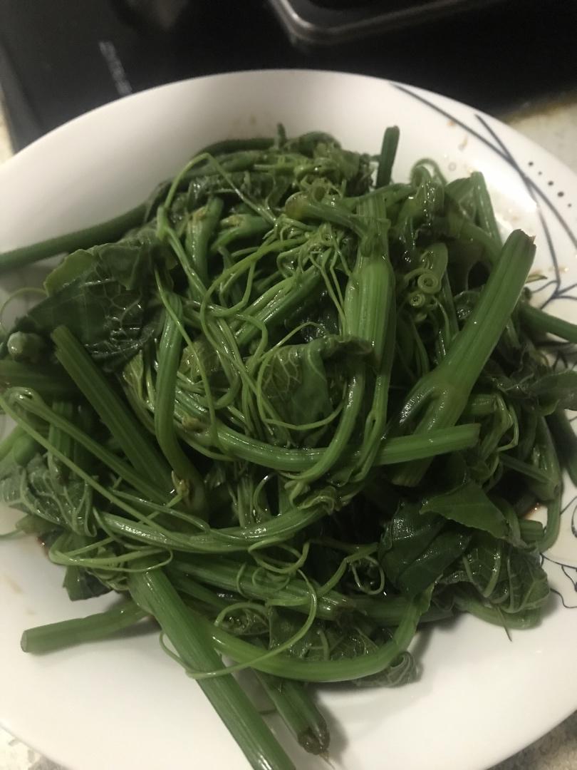凉拌龙须菜