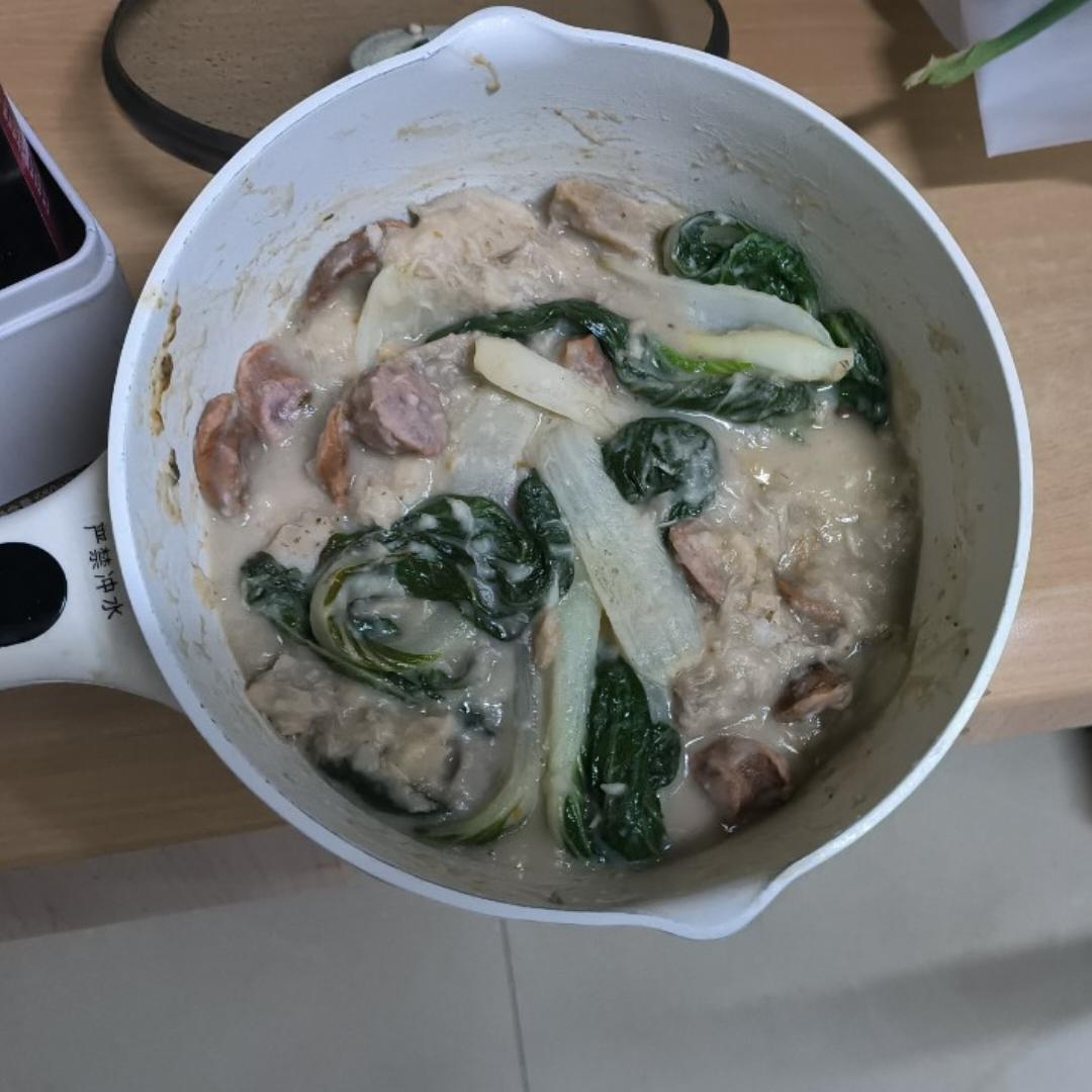 香芋腊鸭白菜煲
