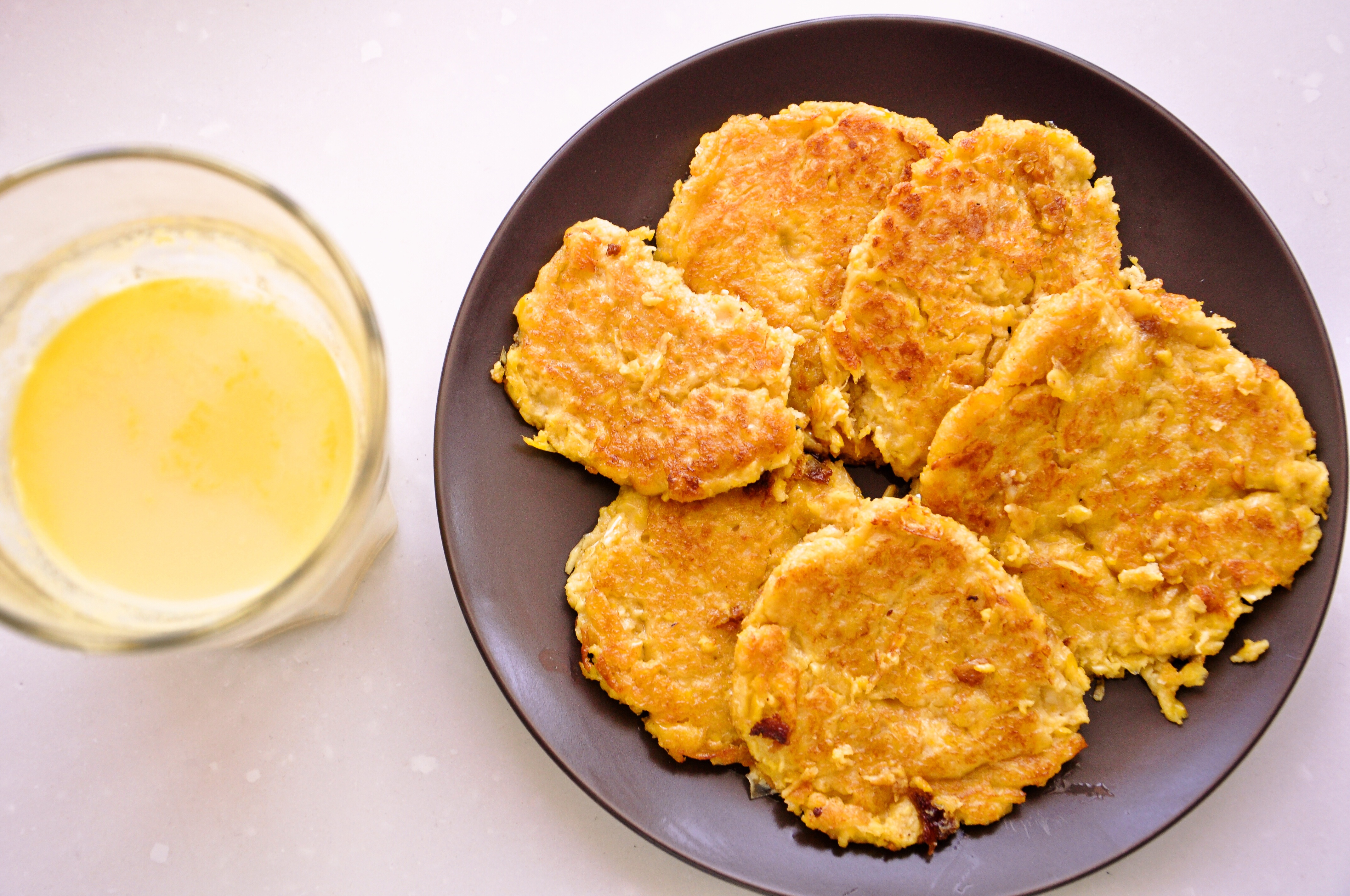 玉米粥和玉米煎饼