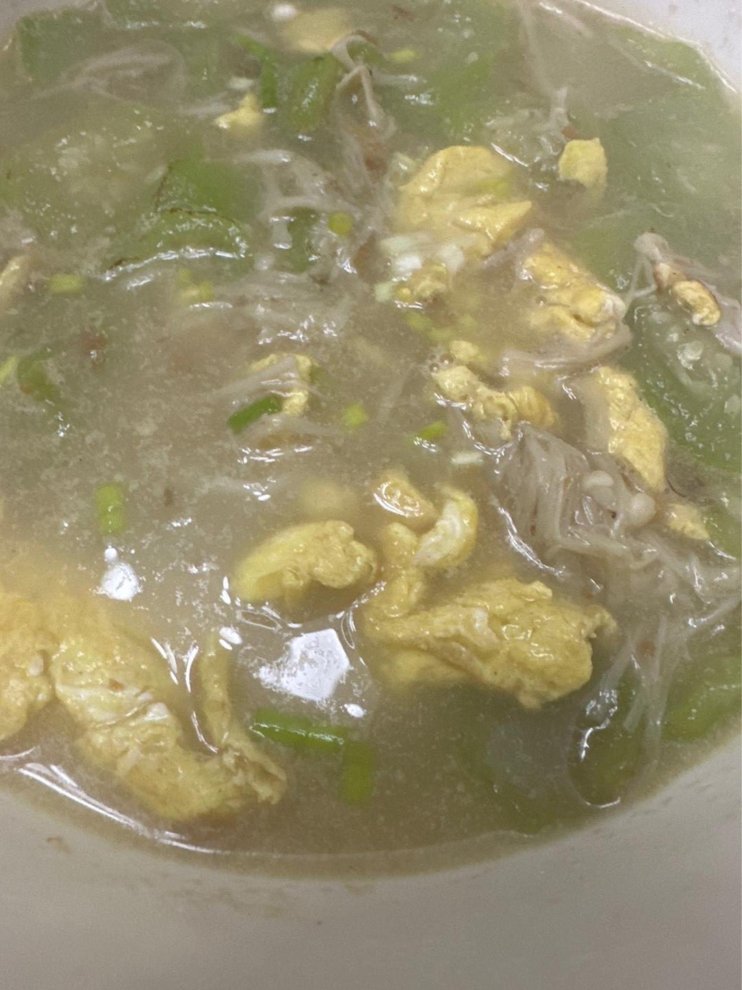 鲜菇丝瓜汤