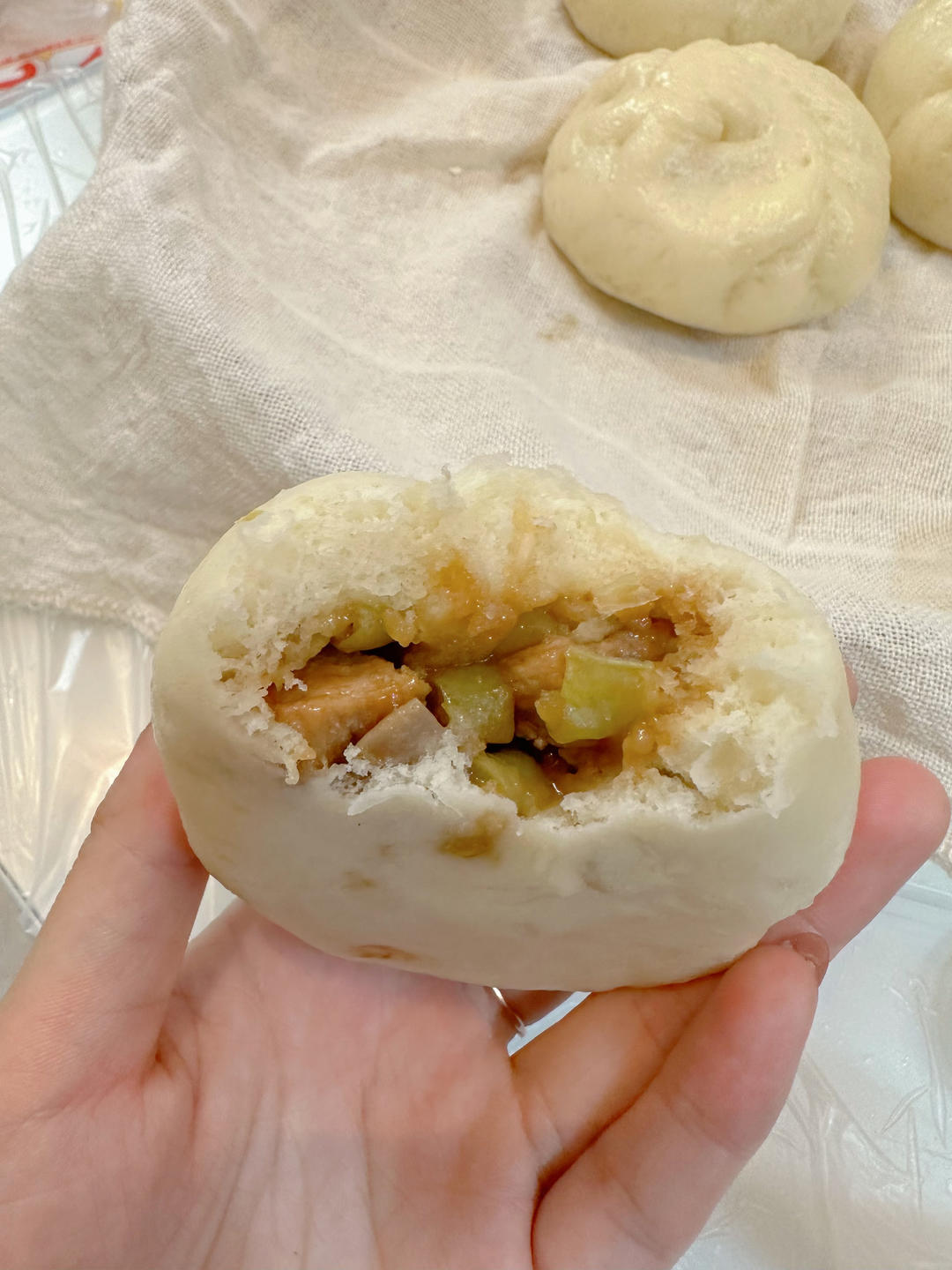 芸豆肉丁发面大包