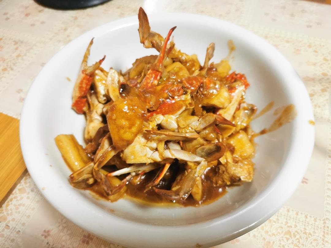 梭子蟹炒年糕～标准的江浙菜