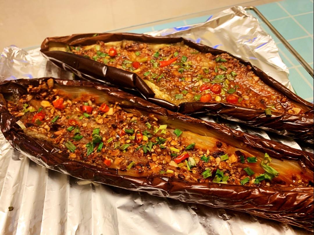 CC招牌菜销魂烤茄子，百吃不厌！