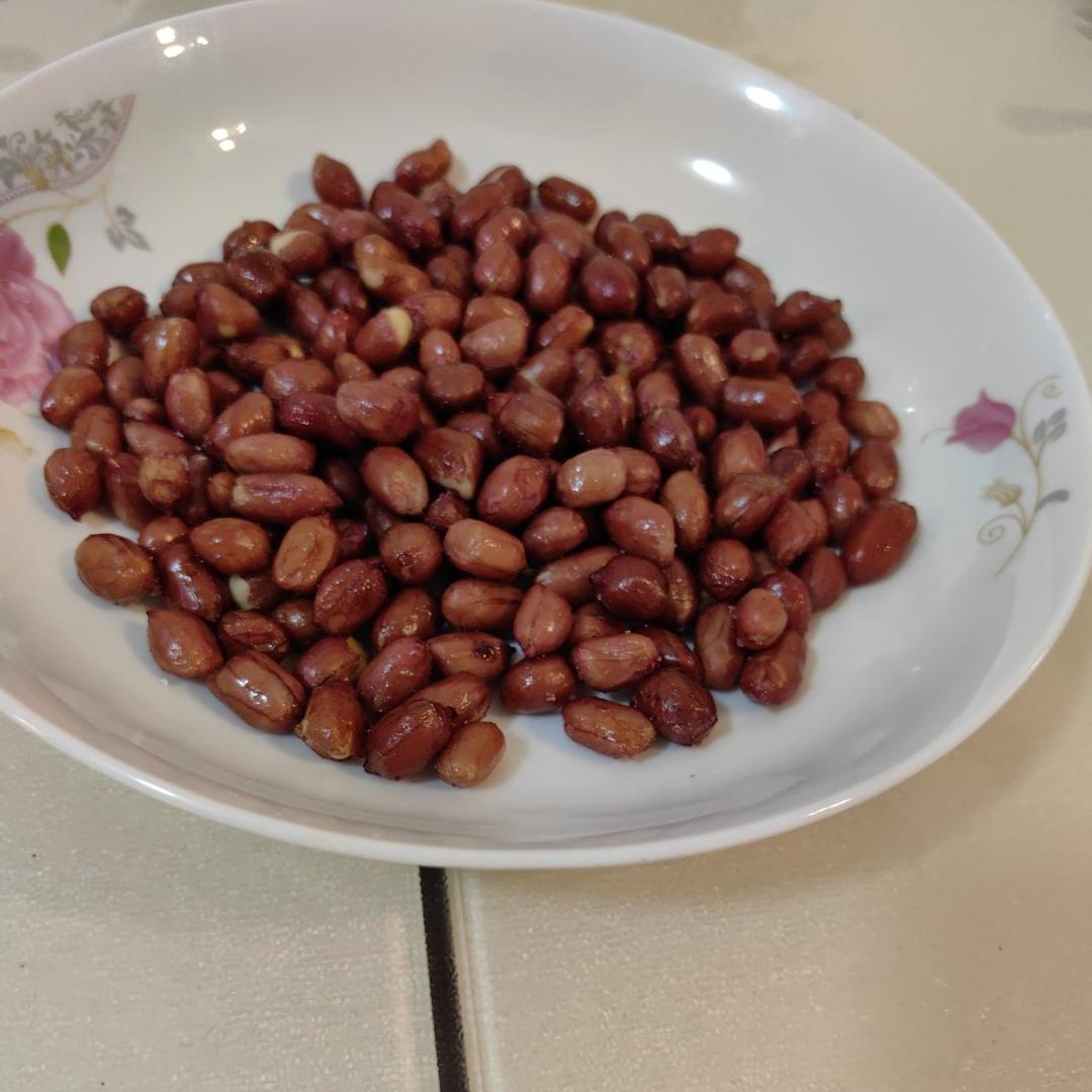 三分钟一道菜—微波炉炸花生米的做法
