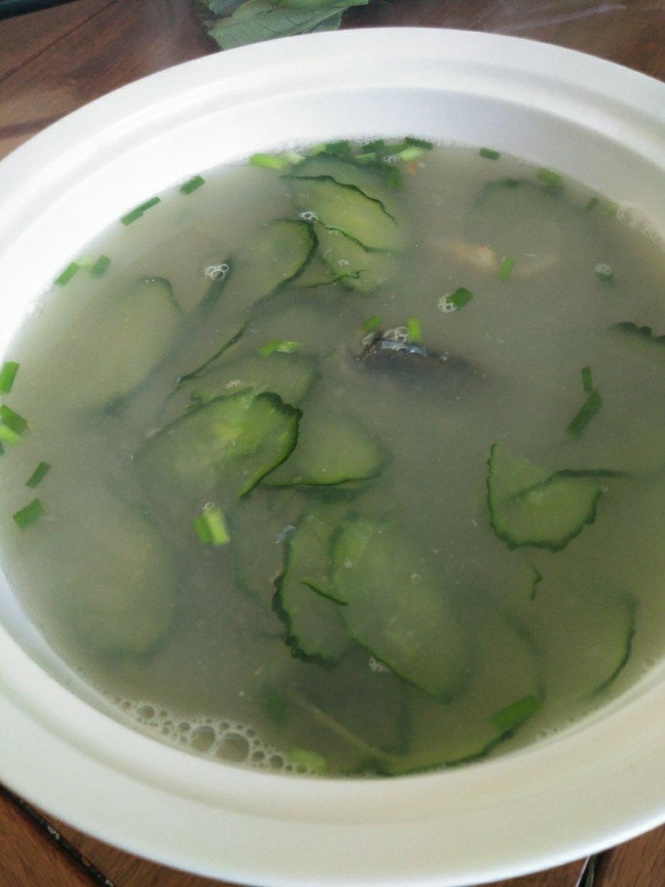 黄瓜皮蛋汤