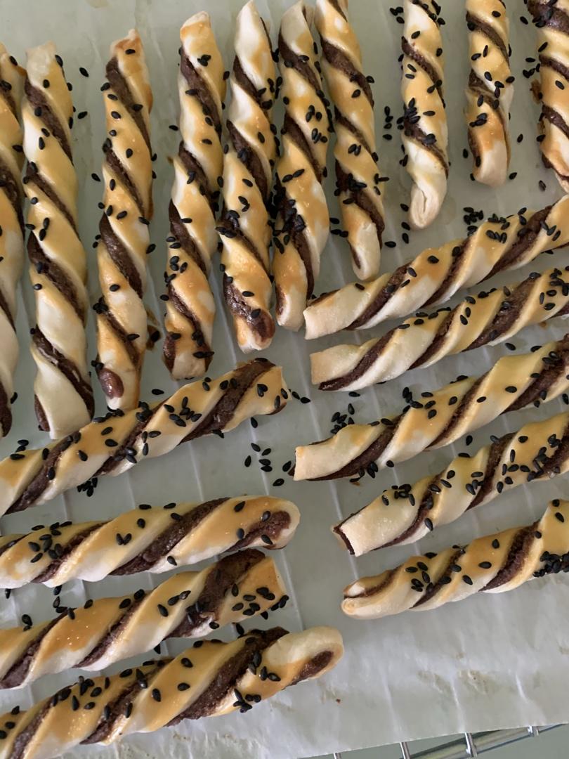 ㊙️酥到掉渣❗️🔥好吃到舔手指的豆沙扭扭酥❗️