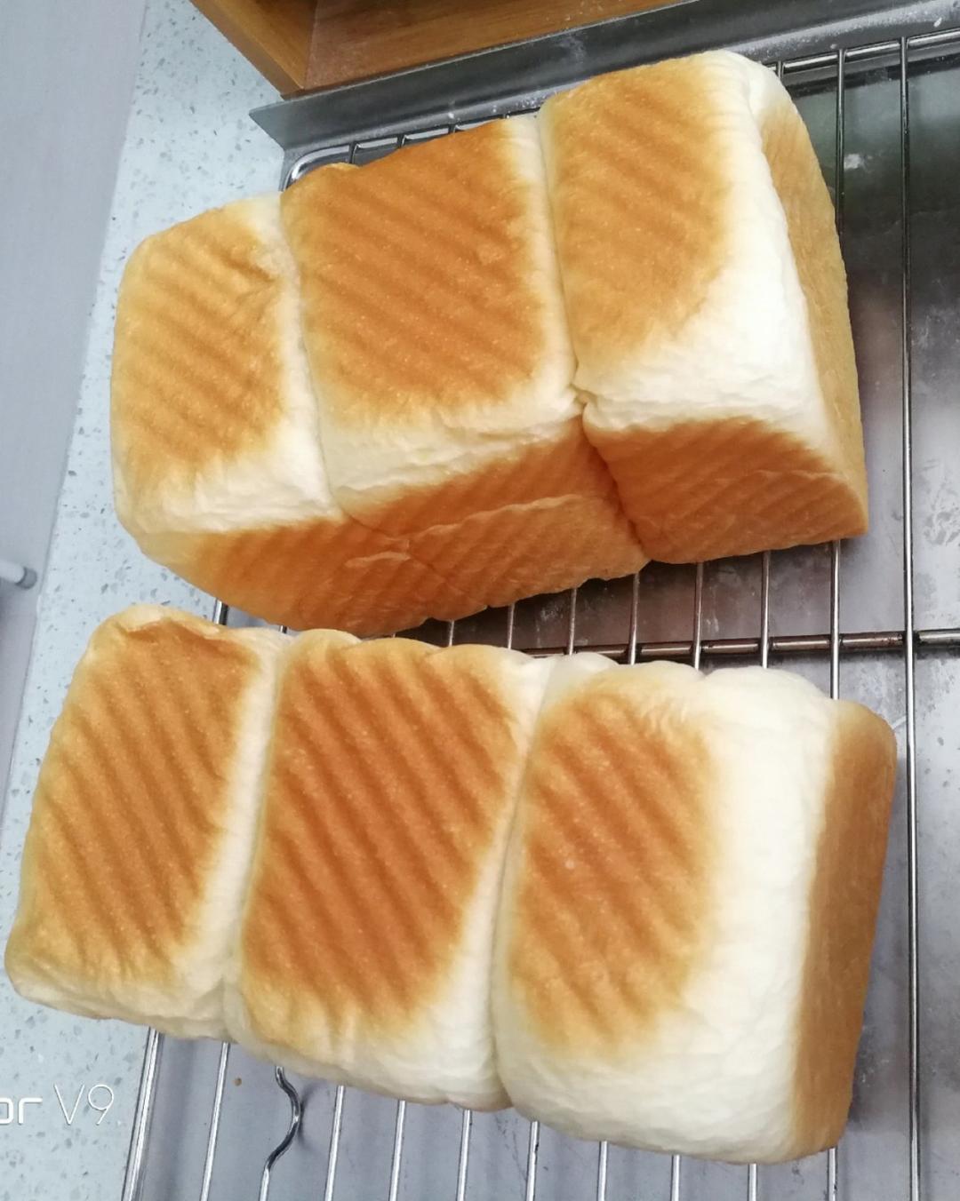 笙·吐司