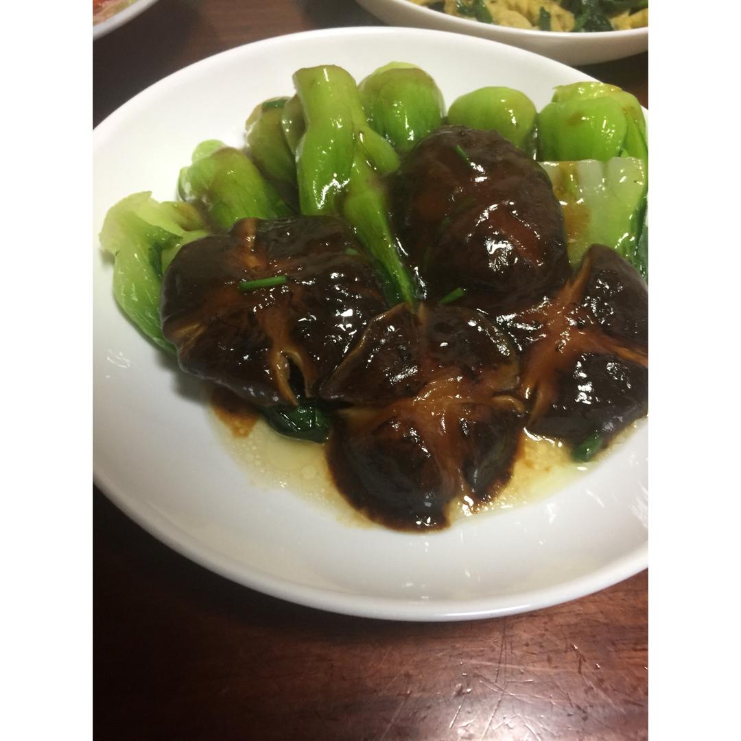 【耗油香菇菜心】