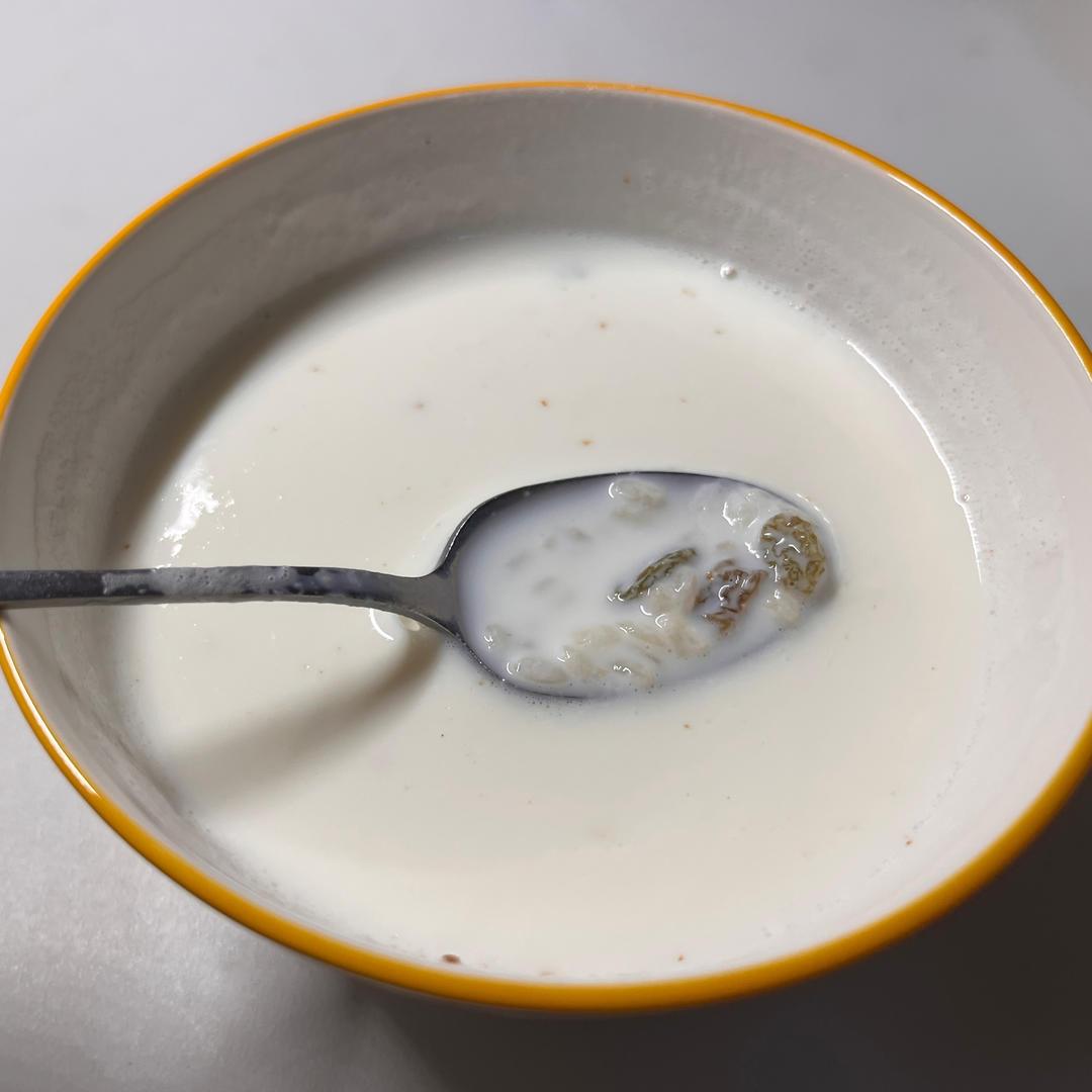 牛奶鸡蛋醪糟（酒酿甜品，不加小苏打的版本）