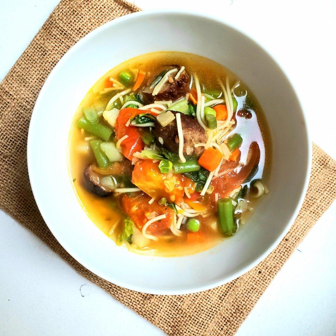 番茄杂蔬肉丸汤-微微酸辣好吃又好喝