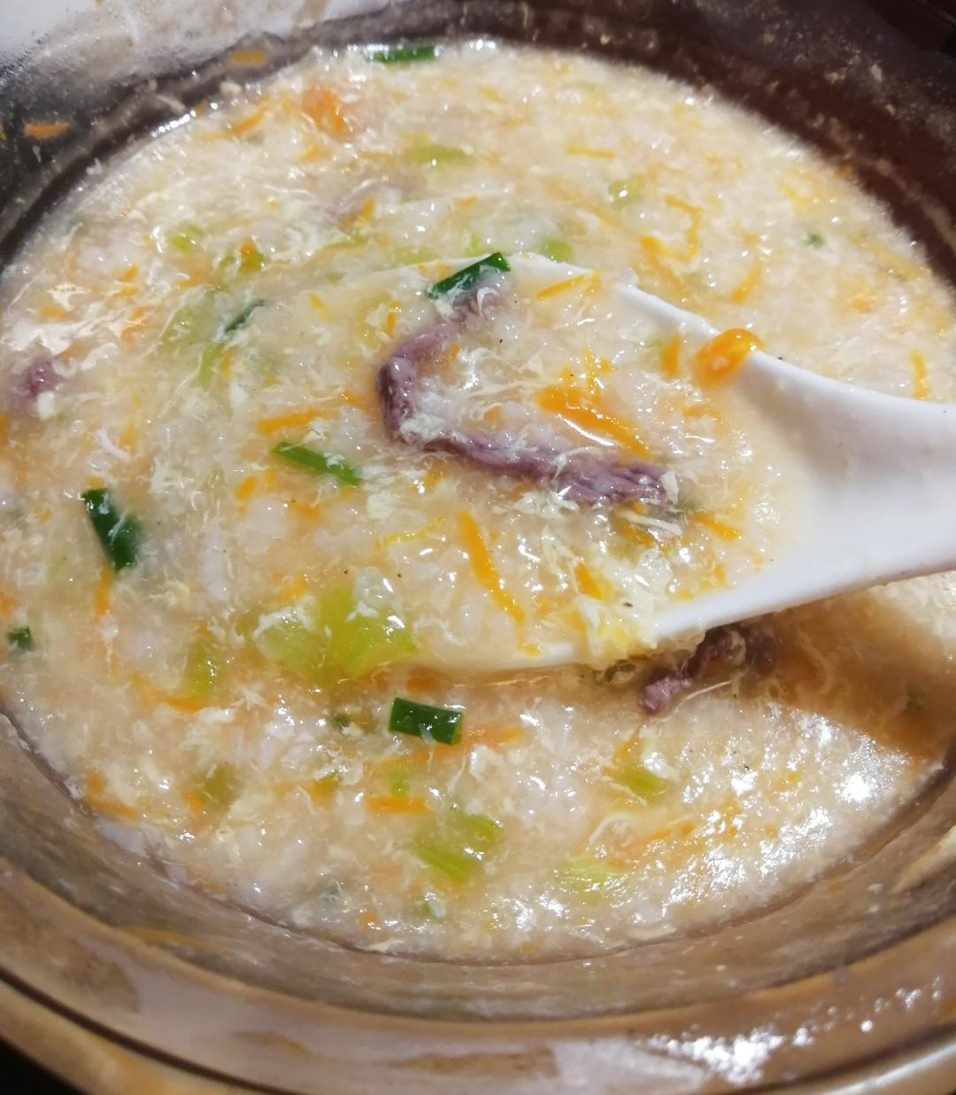 kikoo炫做的生滚滑蛋牛肉粥