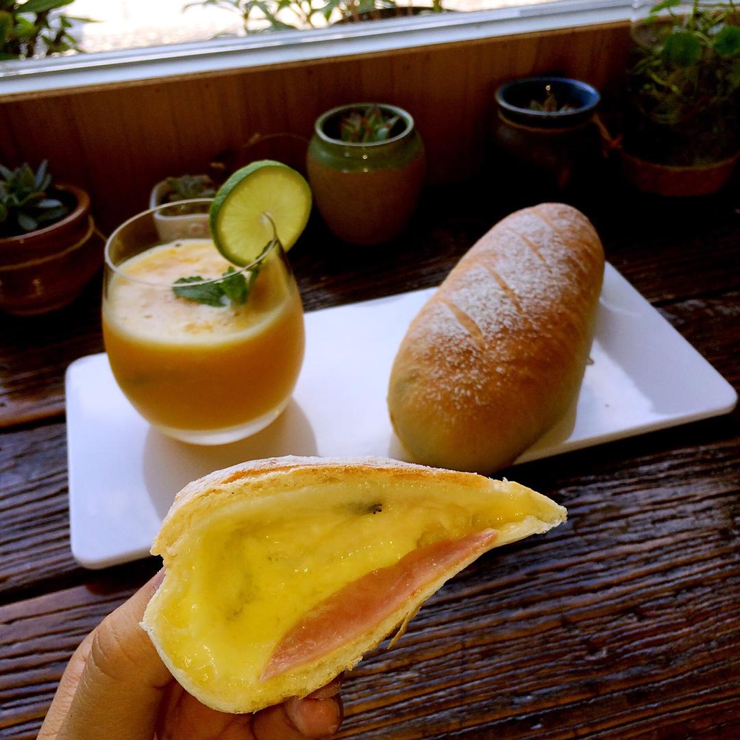 黑椒火腿芝士软欧